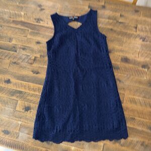 Stella & Sienna by Trixxi Girl's navy sleeveless, lace-overlay shift dress 10